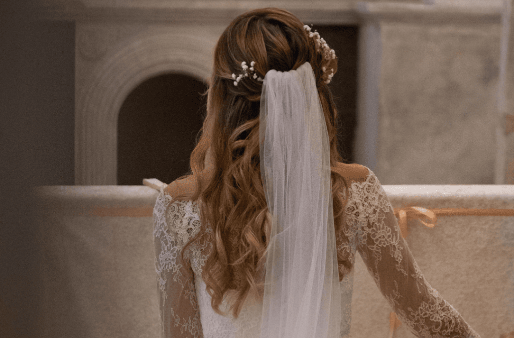 Acconciature Matrimonio Semiraccolto: Il Look Perfetto per il tuo Giorno Speciale