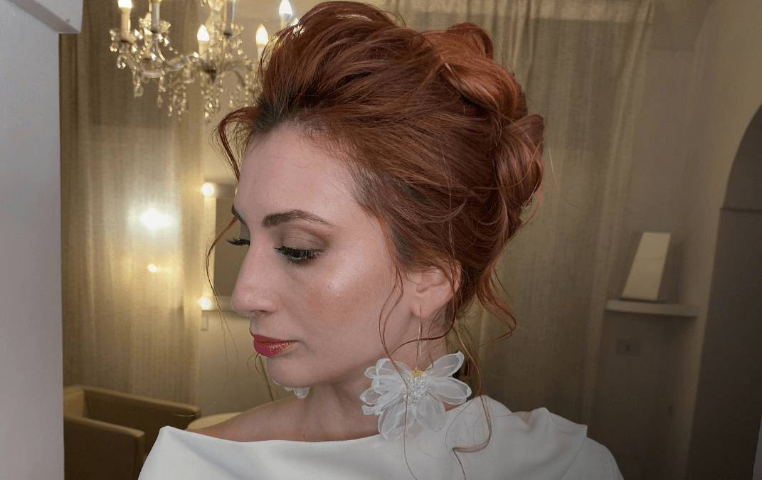 Eleganza della Acconciatura Sposa: Un Incontro tra Moda, Lusso e tendenza