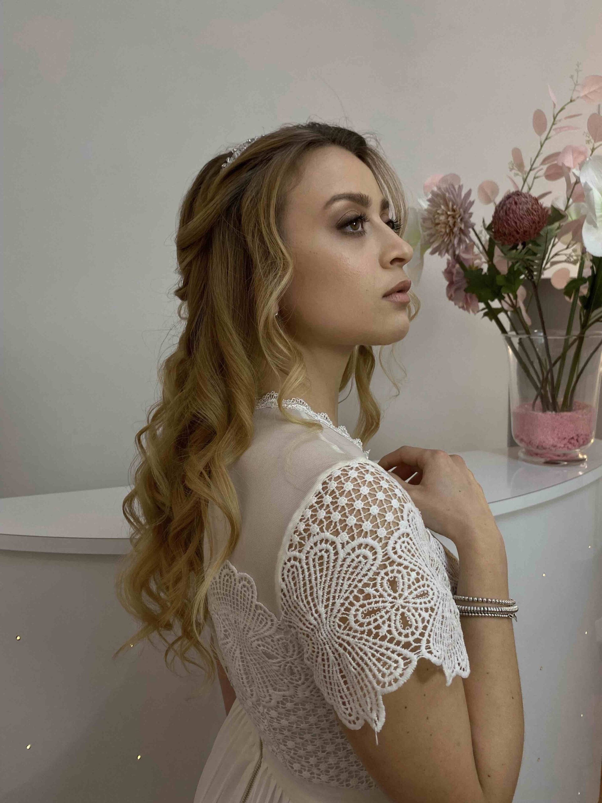 Acconciature Sposa a L’Aquila: Guida Completa con Giulia Marapodi