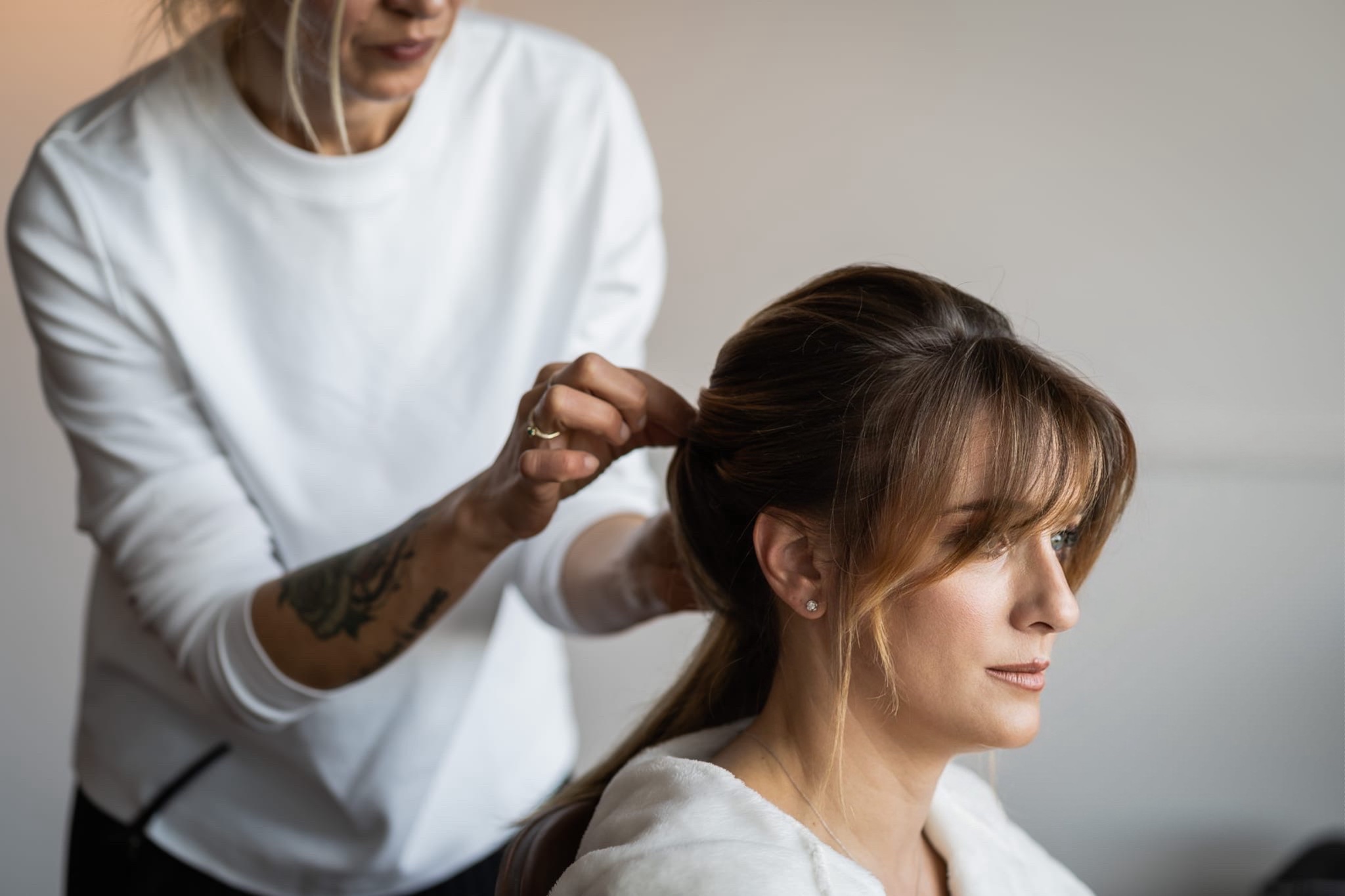 Le migliori acconciature da sposa nelle Marche: Guida completa con Giulia Marapodi