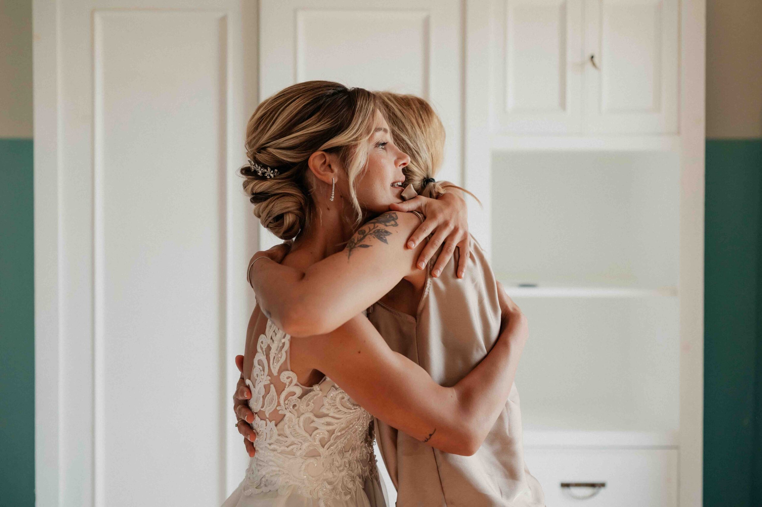 Le migliori Acconciature da Sposa in Molise: Guida completa con Giulia Marapodi